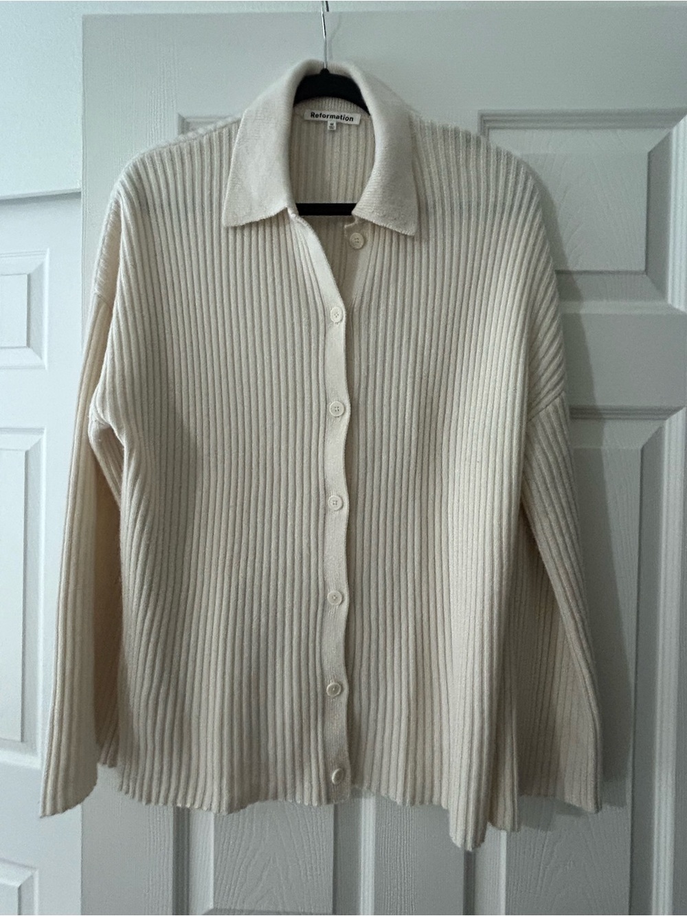 Reformation Fantino Cashmere Ribbed Button-Down Cardigan Sweater - Picture 4 of 7